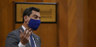 Bajada de impuestos en la Comunidad Autónoma de Andalucía Presidente de la Junta de Andalucía